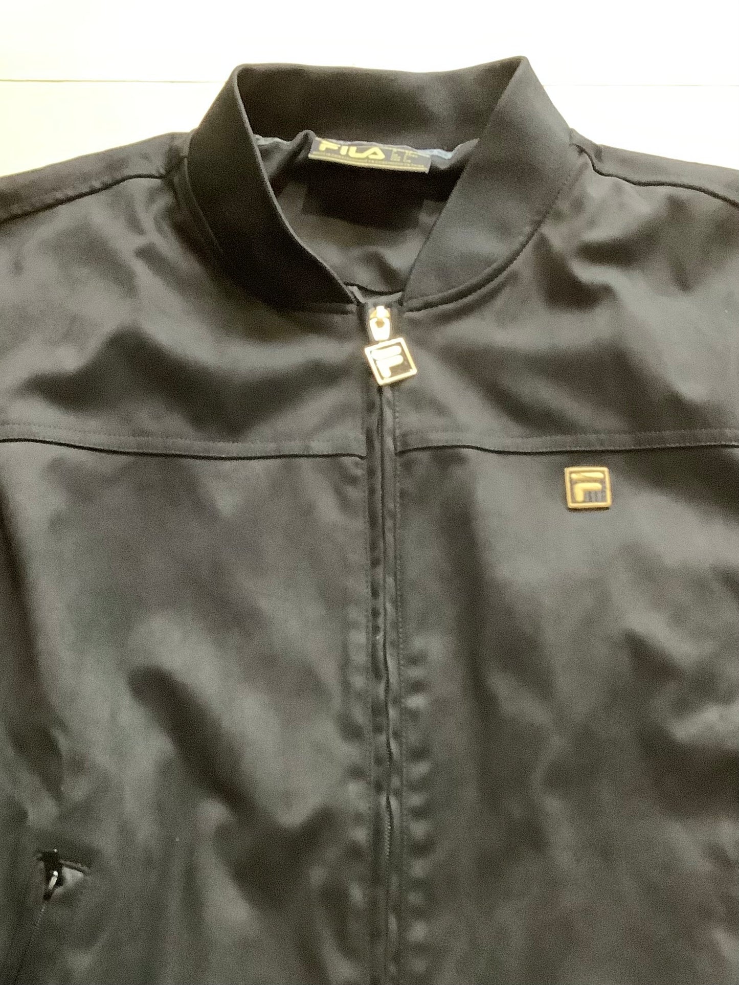 Fila Dean