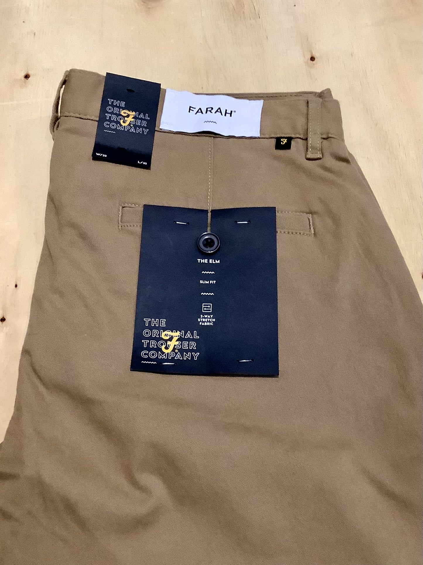 Farah Elm Twill Chino