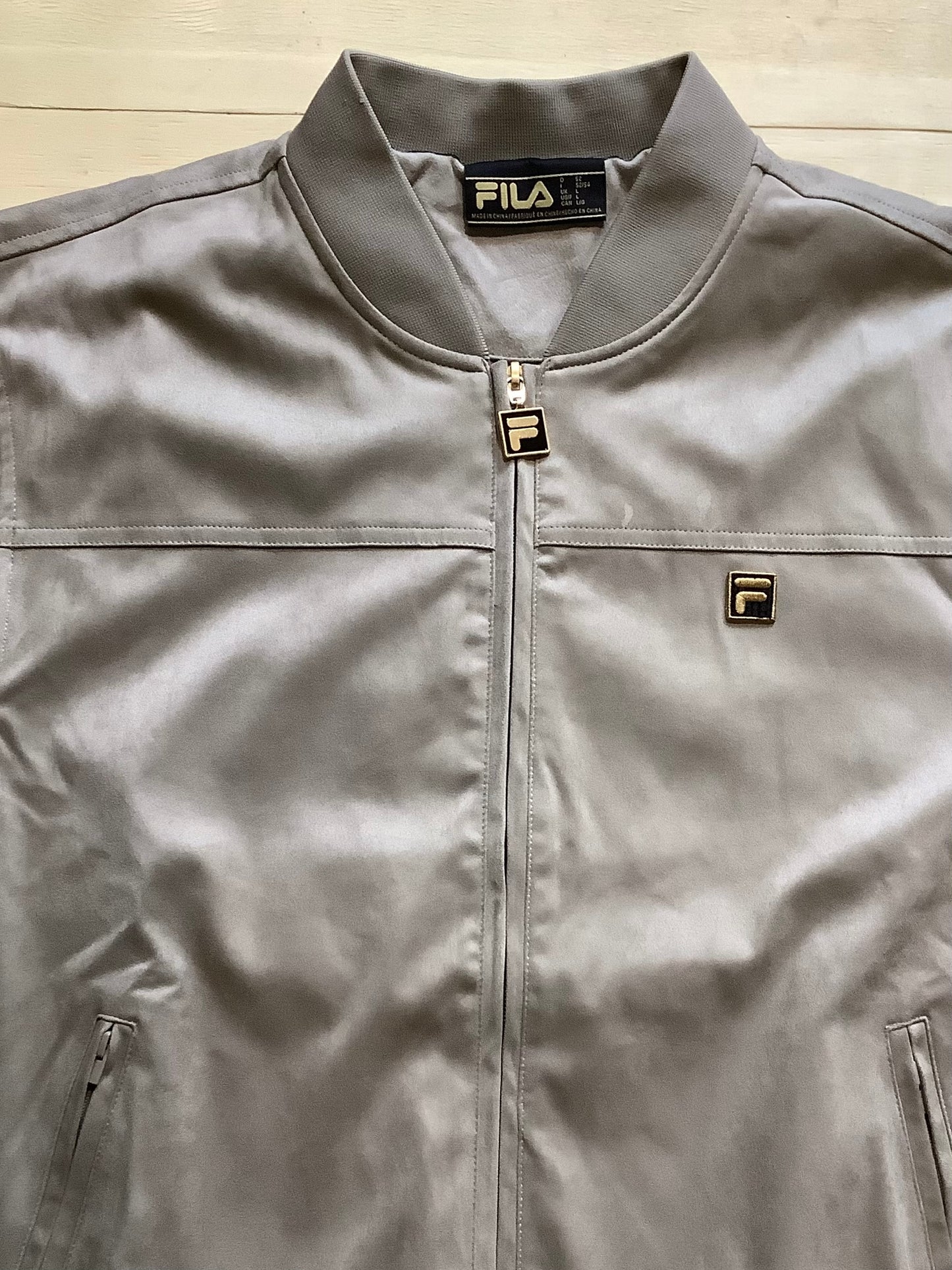 Fila Dean