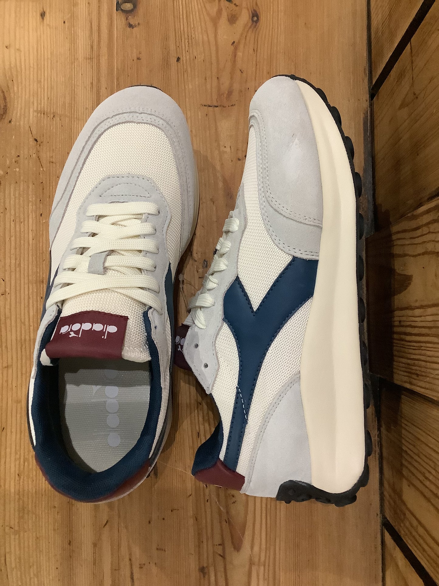 Diadora Race Suede