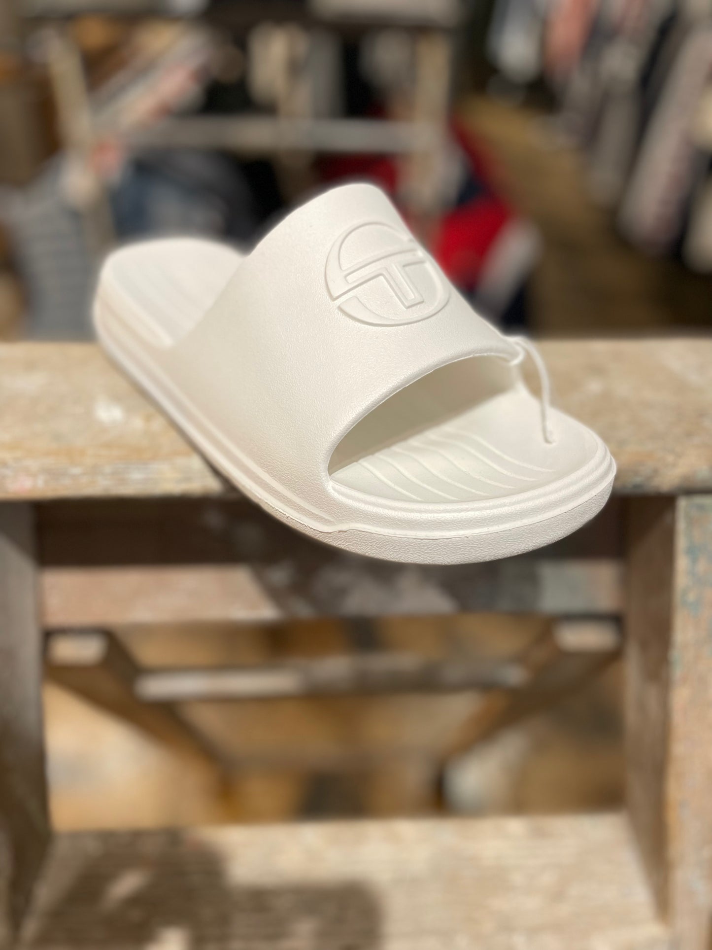 Sergio Cup Slider White