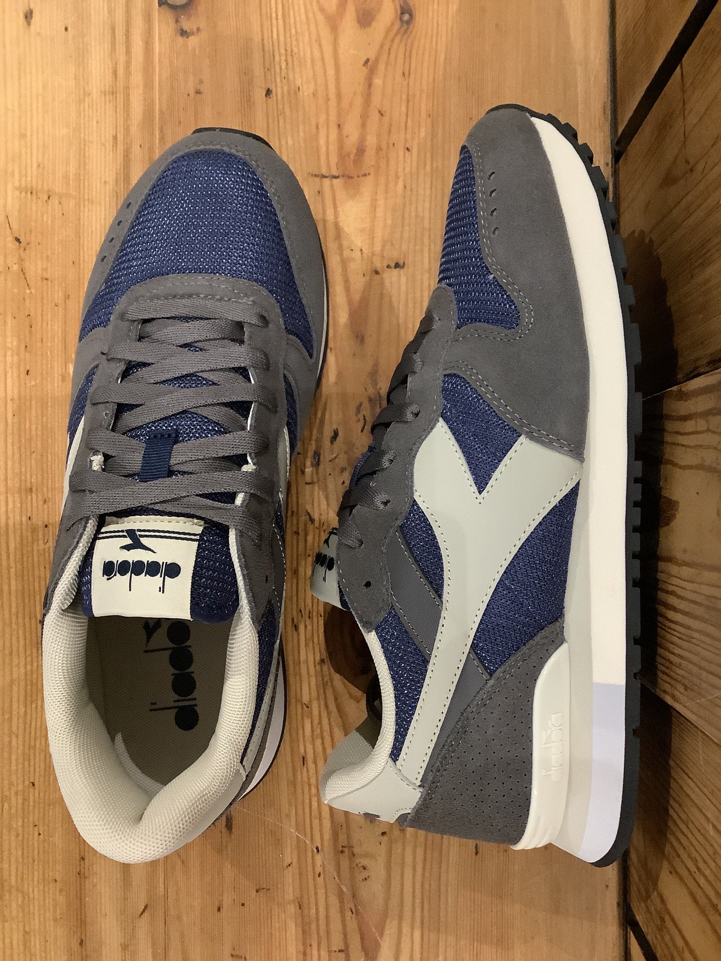 Diadora Camaro M2