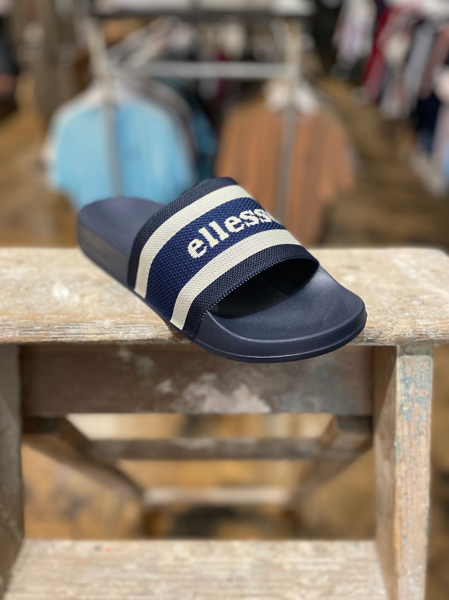 Ellesse LS50 Slider