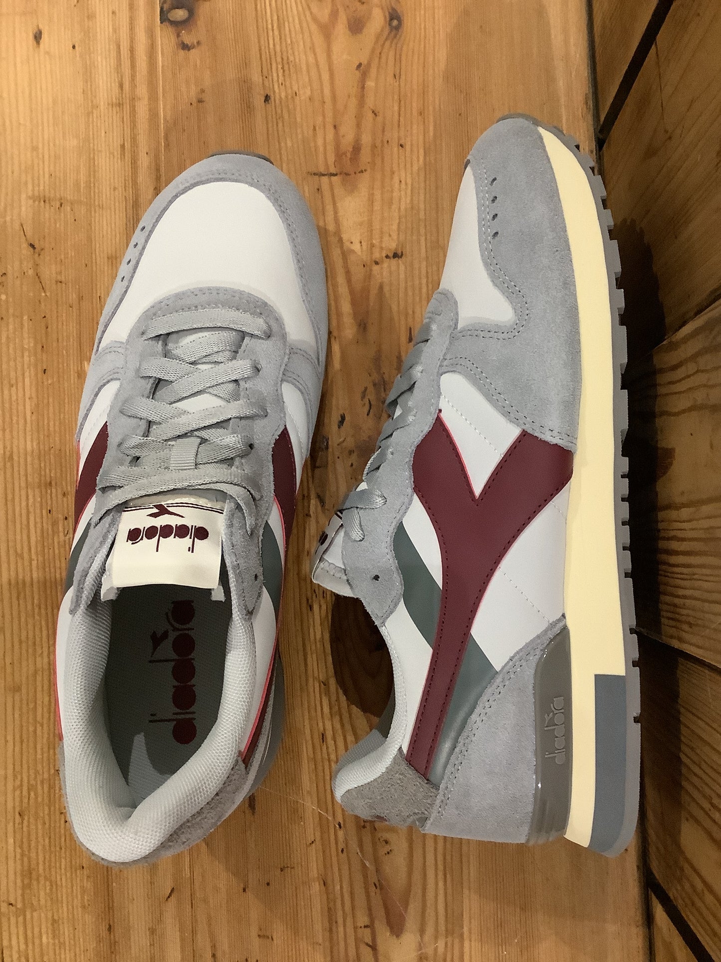Diadora Camaro M2