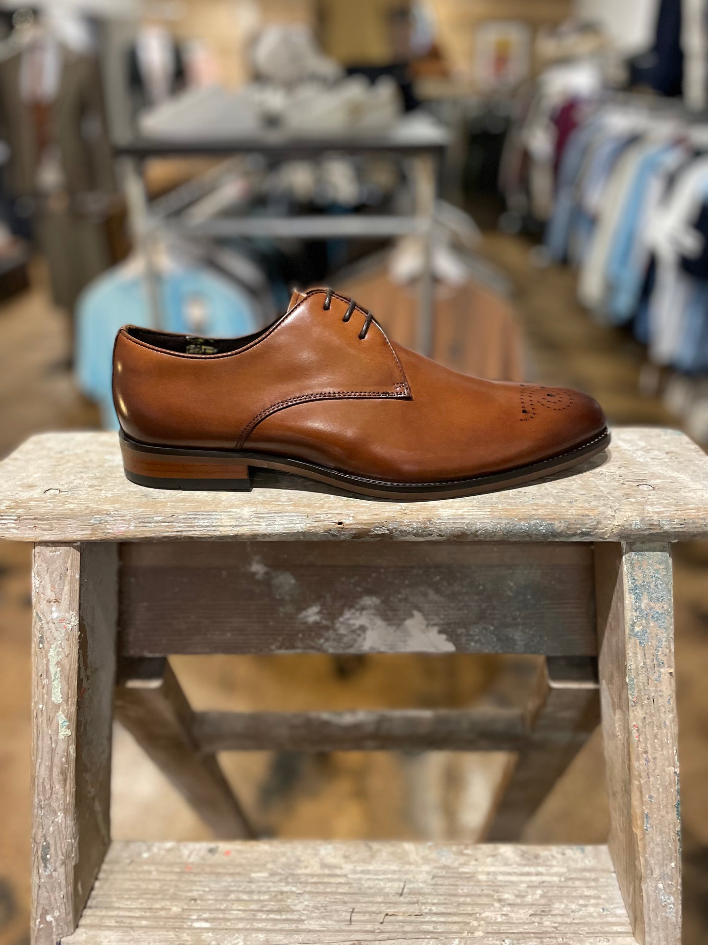 John White Romsey Shoe