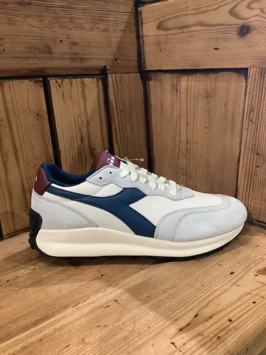 Diadora Race Suede