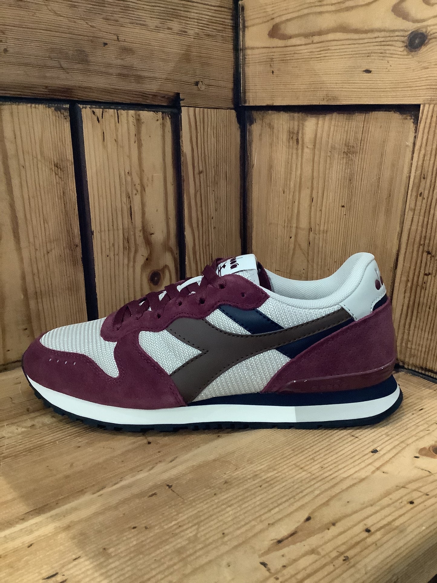 Diadora Camaro M2