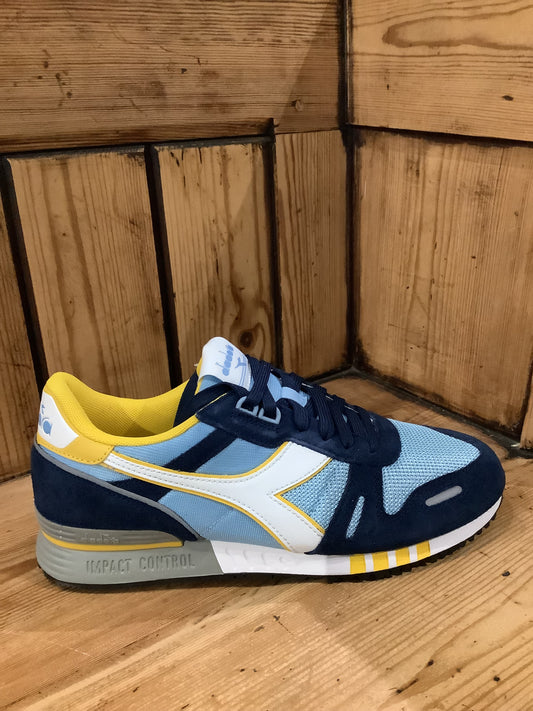 diadora titan