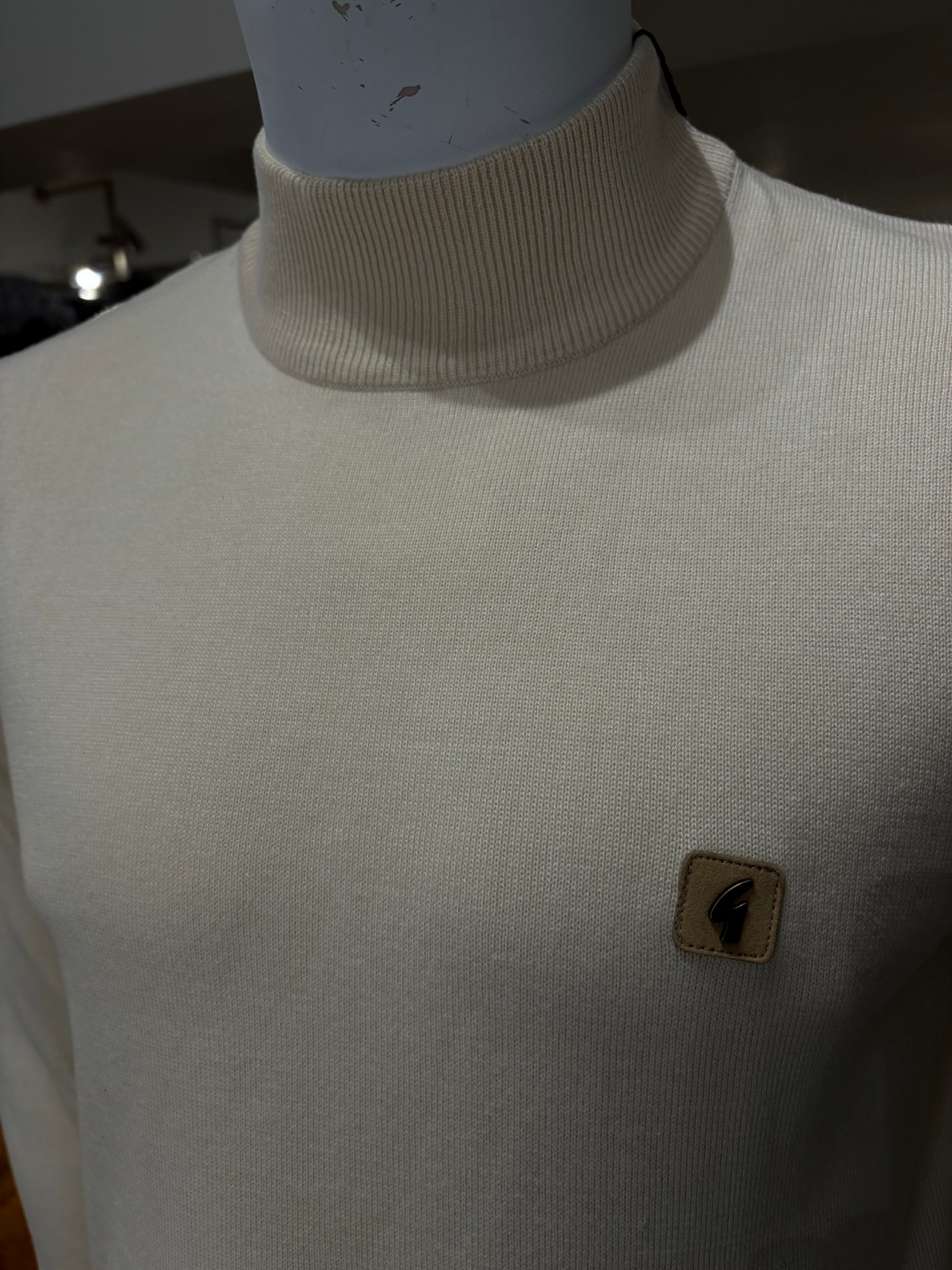 Gabicci Duke Cream Cotton Turtleneck Sweater - Close up
