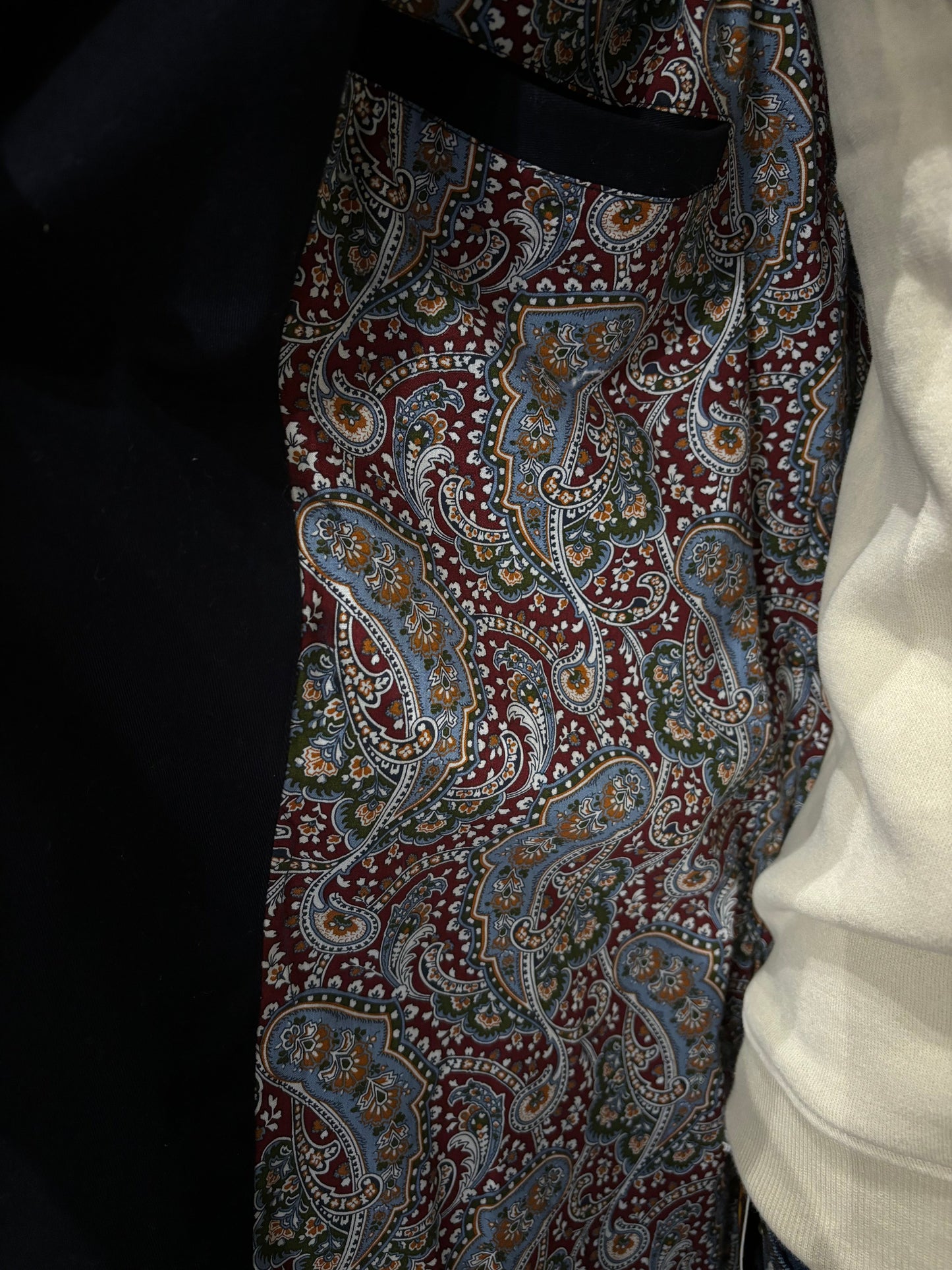 Gabicci Houghton Navy Mac Raincoat with Paisley Lining - Close Up