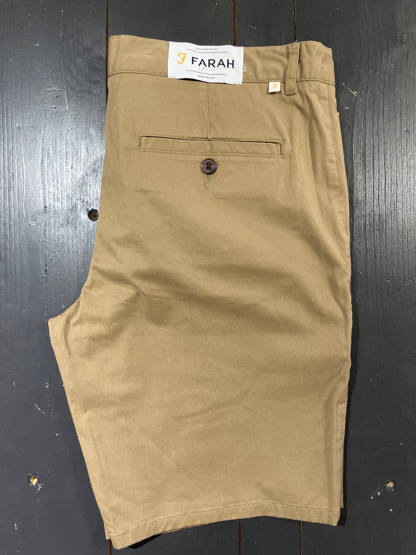 Farah Hawk Short